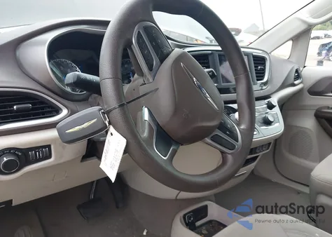 2021 Chrysler Voyager Lx из США, поврежденный, VIN 2C4RC1CG7MR519717